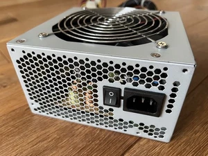 🔥🔥🔥 CHIEFTEC (DELTA) GPS-450AA-101A 450W PSU Netzteil - Bild 1 von 6
