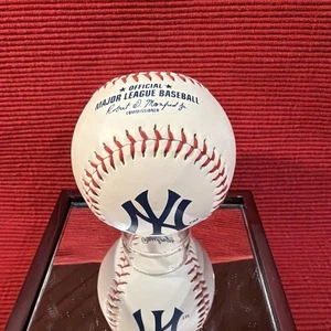 Rawlings OMLB Logotipo del Equipo de los Yankees de Nueva York Béisbol OFICIAL DE LAS GRANDES LIGAS DE BÉISBOL - Imagen 1 de 5