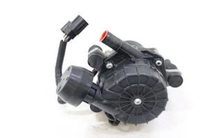 2012 - 2024 TOYOTA 4RUNNER Air Pump 176100c030 - Picture 1 of 15