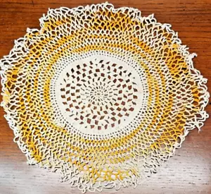 Centrotavola da tavolo vintage fatto a mano giallo arancio bianco centrino tondo 9" - Foto 1 di 3
