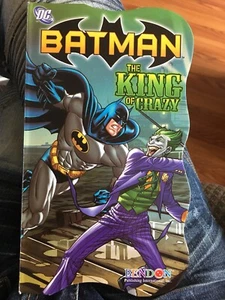 *NEW!* DC Comics BATMAN RACE AGAINST CRIME Board Book AWESOME! - Bild 1 von 2