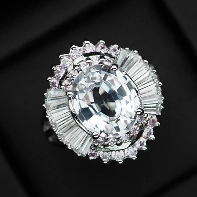 Lujosos anillos hechos a mano de plata de ley 925 ovalados de zafiro incoloro de 6,70 quilates Foto 1 de 4