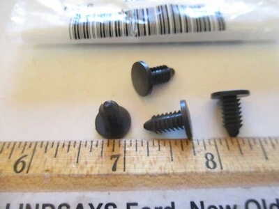 4 PIEZAS FORD 2008/2014 E-150/E-350SD "PERNO" TORNILLO DEFLECTOR LATERAL RADIADOR, N806799-S Foto 1 de 3