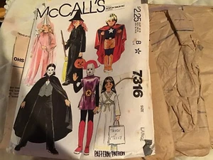 McCALLS VINTAGE 7316 USED COSTUME PATTERN KIDS SIZE Large Witch Dracula Robot - Picture 1 of 3