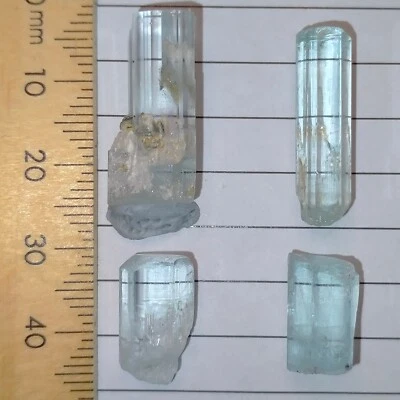 Aguamarina áspero cristales sueltos piedras preciosas cristales crudos naturales lote 42.6ct Foto 1 de 4