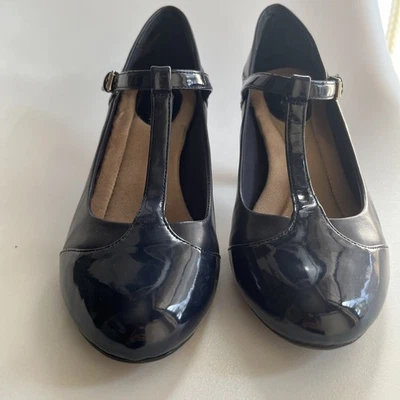 Giani Bernini Vineza Navy Memory Foam Mary Jane T Strap Pumps Women’s Size 10W - Image 1 of 4