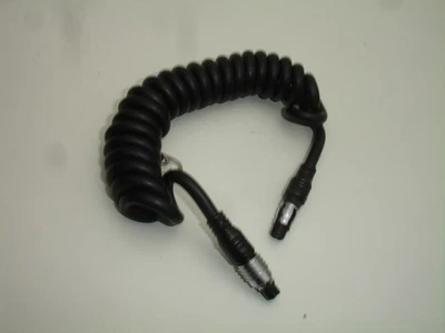 Olympus TTL Auto Cord T 0.6 M Coiled for OM System SLR Cameras - Image 1 of 3