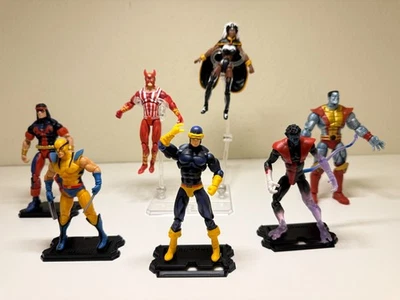 Hasbro Marvel Universe 3.75 Figures Lot of 7 X-Men - Image 1 of 4