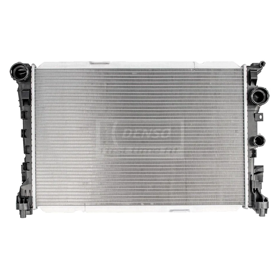 For Mercedes-Benz SL63 AMG 2013-2019 Denso 221-9325 Engine Coolant Radiator Foto 1 de 1