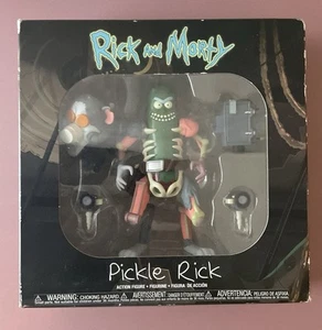 Neue Funko - Rick and Morty Pickle Rick Rat Suit 6 Inch Actionfigur - Bild 1 von 4