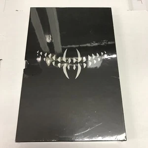 Something is Killing the Children 1-15 Limited Edition Hardcover Slipcase sealed - Picture 1 of 7
