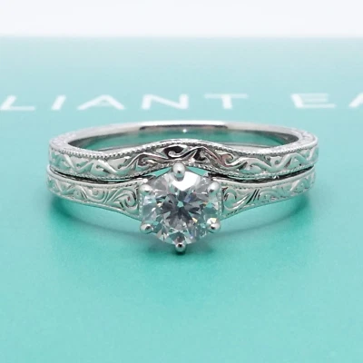 Anillo de compromiso Brilliant Earth 0,46 quilates color F SI1 platino diamantes talla 7 GIA Foto 1 de 4