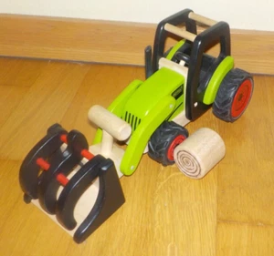 PINTOY Holzspielzeug Traktor mit Heuballen - Bild 1 von 4