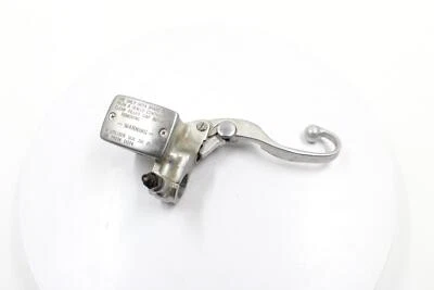 05 KAWASAKI VULCAN 1600 VN1600A CLASSIC OEM FRONT BRAKE MASTER CYLINDER - Imagem 1 de 4