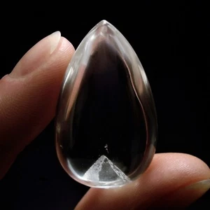 Lágrima de cuarzo transparente con fantasma helado, 13,6 g - Imagen 1 de 8