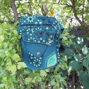 Made from high-quality cotton velvet, providing a soft and luxurious feel. - Picture 1 of 5