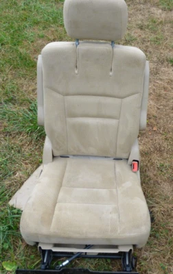 Asiento lateral pasajero segunda fila tela tostada Dodge Grand Caravan 2016  Foto 1 de 4