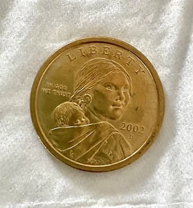 2002 D Sacagawea One Dollar Coin US Liberty Gold Color Denver - Picture 1 of 3