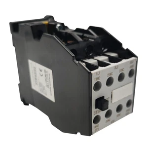 Contattore AC 3TB42 120V bobina 16A sostituire contattore Siemens 3TB4222-0AK6 2NO/2NC - Foto 1 di 6