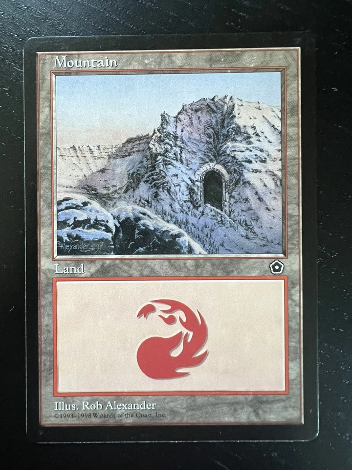 MTG - Mountain (157) - Portal: Second Age - Near Mint - Image 1 of 1