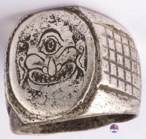 Anillo Cíclopes Ojos Círculos Ojos Redondos Cíclopes Cíclopes Criaturas Gigantes Tuerto Roma Griega - Imagen 1 de 15