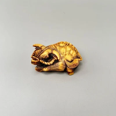 Ancien bois de cerf japonais Netsuke sculpté boeuf Edo (1603-1868) du Japon - Photo 1/4
