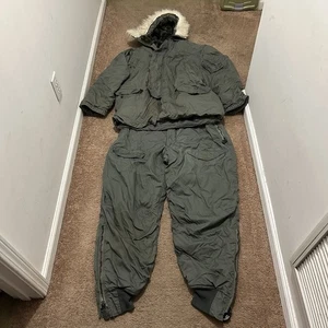 N-3B Medium Greenbrier Parka and F-1B Size 36 Trouser Extreme Cold Set *READ - Picture 1 of 17