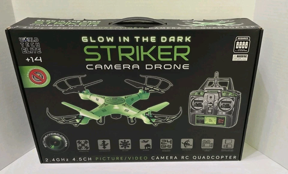 World Tech Striker-X Glow-in-the-Dark HD Video Camera Drone Quadcopter Green - Image 1 of 4