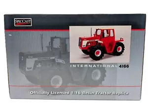 1/16 International Harvester 4wd 4166 Tractor With Cab, Near MINT - Picture 1 of 4