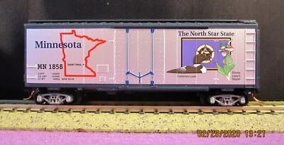 MICRO TRAINS N GAUGE MINNESOTA STATE 40 FT BOX CAR RD # MN 1858 ITEM No. 21360 - Image 1 of 4