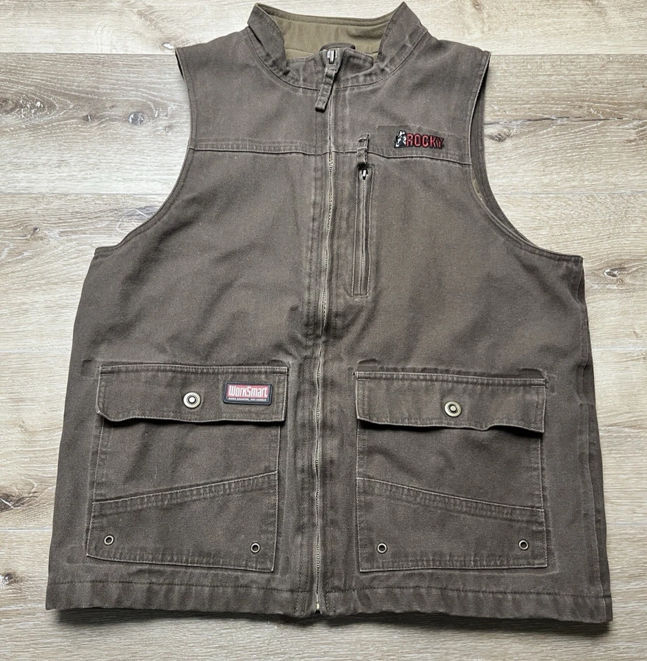 Colete de trabalho Rocky Boots trabalho mais inteligente não mais duro lona marrom tamanho médio - Imagem 1 de 4
