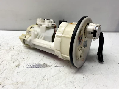 Conjunto de bomba de gas combustible Lexus Es350 2007-2012 3,5 L 23221-0A040 OEM Foto 1 de 4