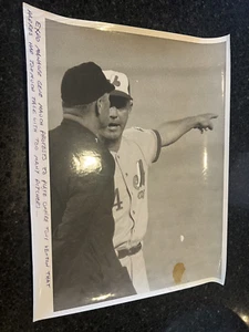 MONTREAL EXPOS GENE MAUCH & TONY VENTON UPI BLK & WHT 10 1/2" X 14" RARE - Picture 1 of 2