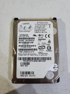 HITACHI DK23FB-60 60 Go 2,5 pouces. 5400 tr/min - Photo 1/3