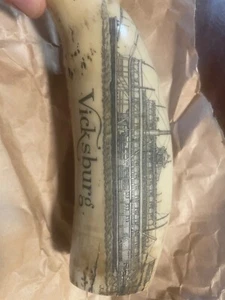 Vicksburg carving, Tusk - Picture 1 of 7