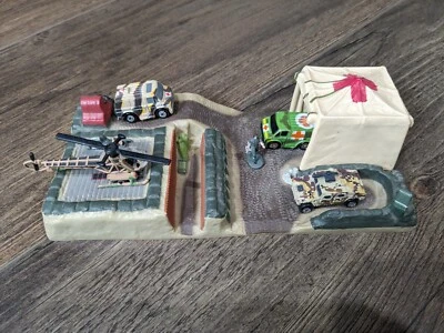 Micro Machines Military Playset Battle Zone Hospital Galoob 1992 - Image 1 of 4