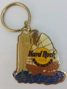 HARD ROCK CAFE KOWLOON CHINESE JUNK BOAT KEYCHAIN EXCELLENT CONDITION  - Picture 1 of 3