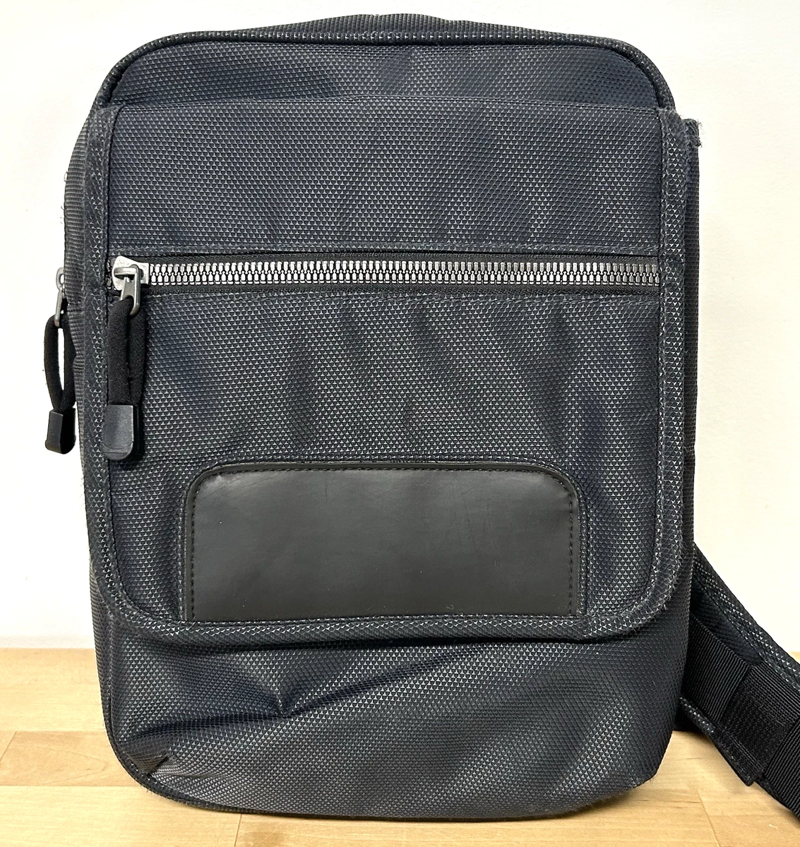 Banana Republic Men's Messenger/Shoulder Bags for sale - eBay