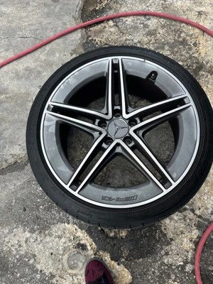 4 PERFECT Factory Mercedes Benz AMG c63S Wheels Genuine OEM Set  - Изображение 1 из 4