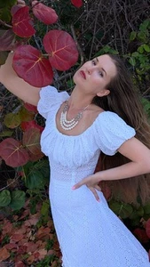 Sample Sale Vintage Style Wedding Dress SZ M Beach Wedding Dress Eyelet Cotton - Picture 1 of 9