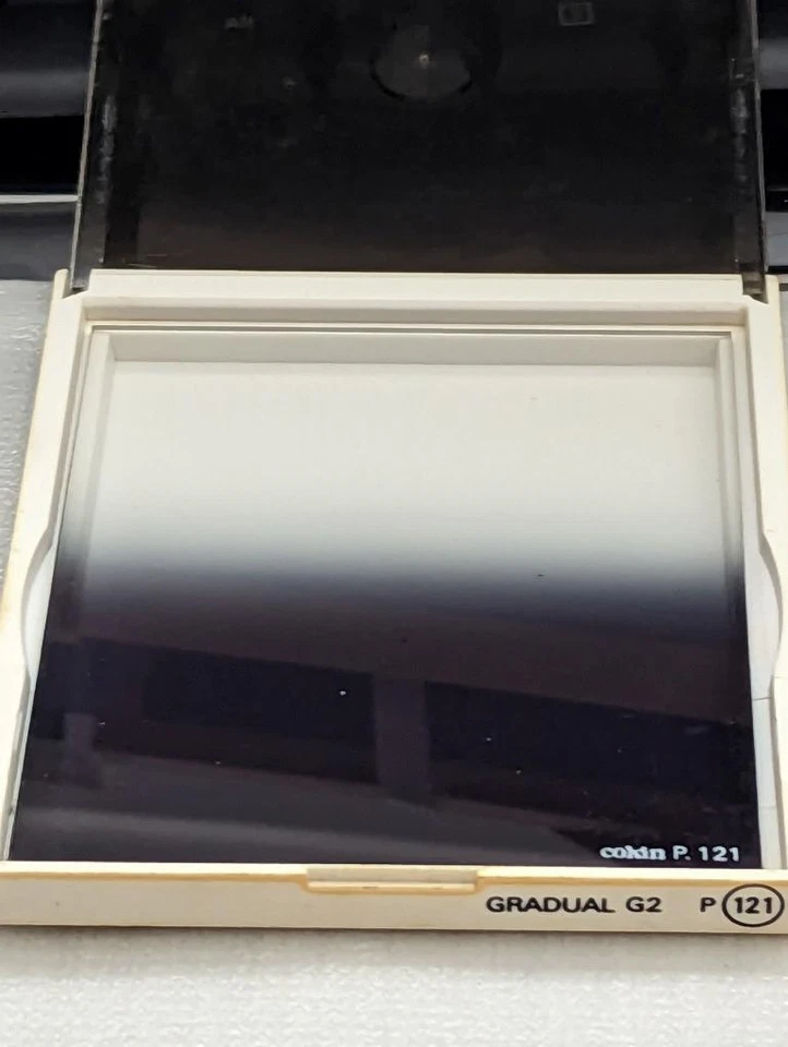 Genuine Cokin  Gradual G2  #121    M (P) series - Image 1 of 1