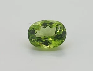 Peridoto Verde 2.90 Ct. - Imagen 1 de 3