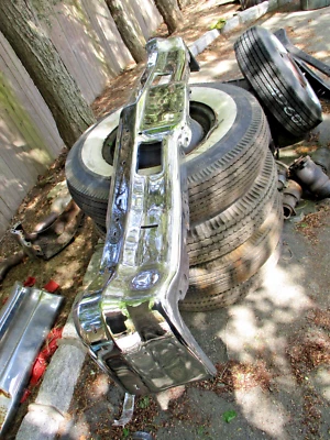 Chevrolet Nova 1973 1974 parachoques delantero ¿Nuevo? 73 74 con orificios de tira de impacto Foto 1 de 4