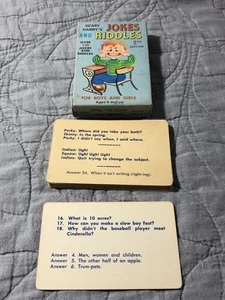 Vintage Warren Paper Products Scary Harry’s Jokes And Riddles Card Game - Picture 1 of 4