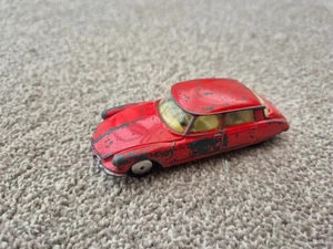 Vintage Originale 1960S Corgi Giocattoli 210 Citroen DS19 Rosso Pressofuso Auto - Foto 1 di 5