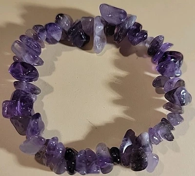 Beautiful Purple Amethyst Chip Beaded Bracelet- Stretch Band Gemstone   - Image 1 of 4