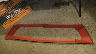 1980-1989 CADILLAC BROUGHAM VIDRO TRASEIRO INTERIOR REVELAÇÃO ACABAMENTO MOLDURA - VERMELHO - Imagem 1 de 4