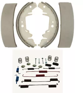Toyota Tacoma brake shoe set with spring kit 2005-2015 Rear - Bild 1 von 4