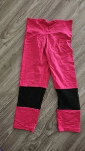 Nebbia Leggings Capri Pink L Scrunch Butt Mesh Neu - Bild 1 von 3