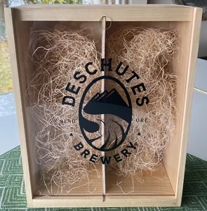 DESCHUTES BREWERY Wooden Two Bottle Box w/ Sliding Glass Cover : WORTH SHARING - Picture 1 of 8